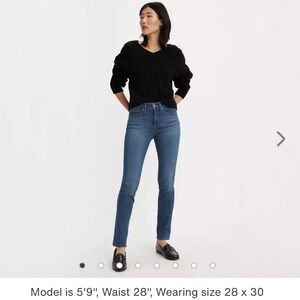 Levi’s 312 shaping slim jeans, size 28, 32” inseam, EUC